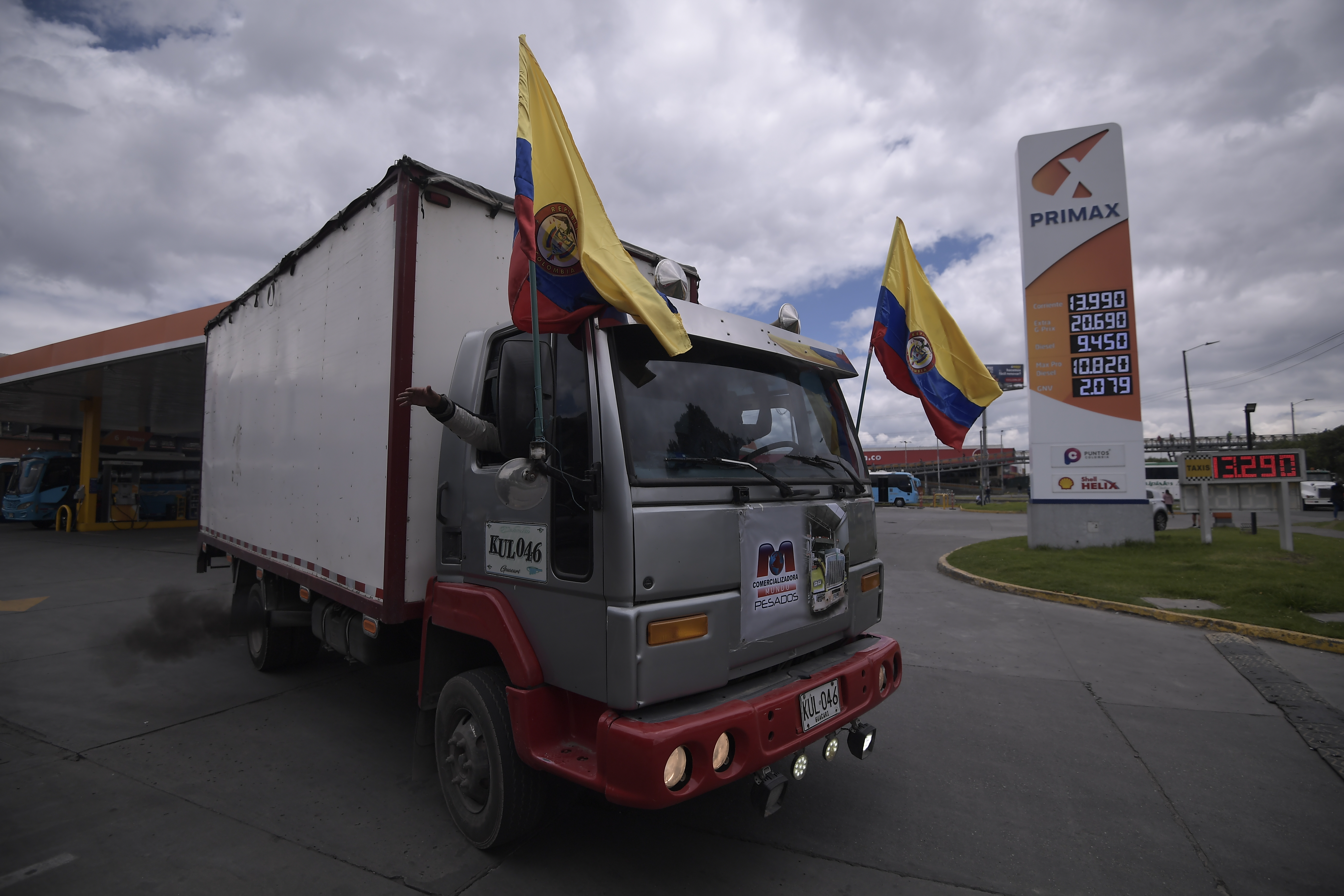 ¿Por qué siguen subiendo los costos del transporte de carga en Colombia?