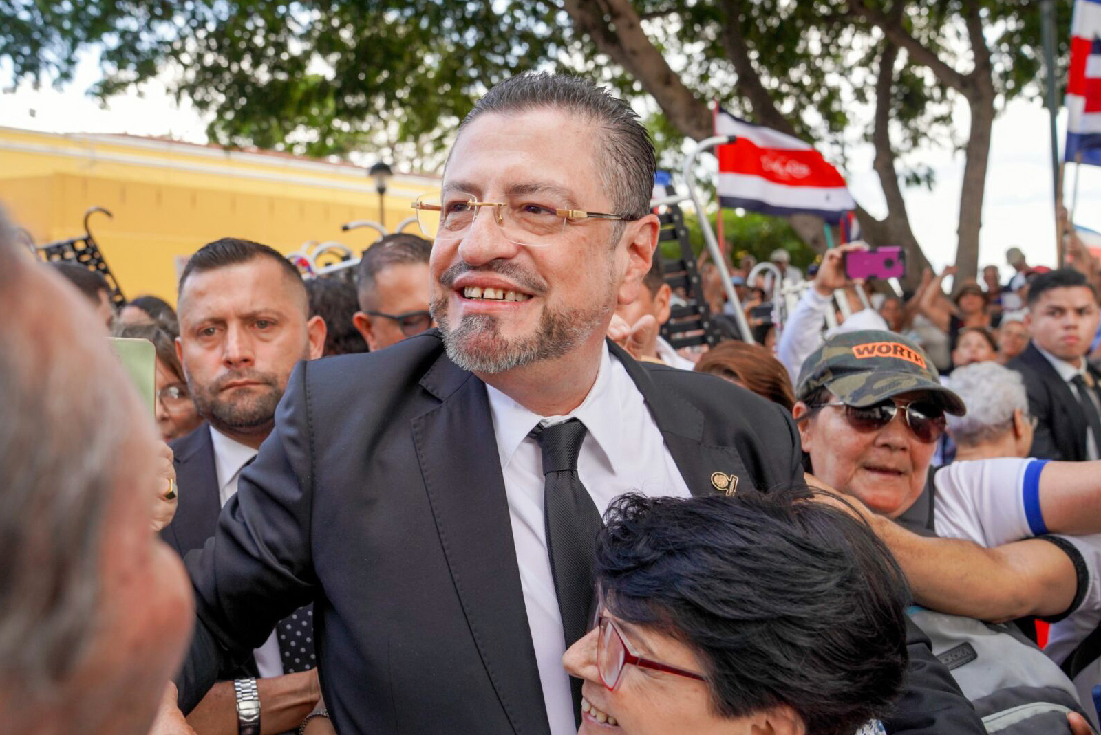 Costa Rica se suma a Ecuador y rompe relaciones con Cuba