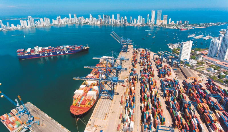 Exportaciones colombianas se redujeron 10 % en agosto: ¿qué explica la caída?