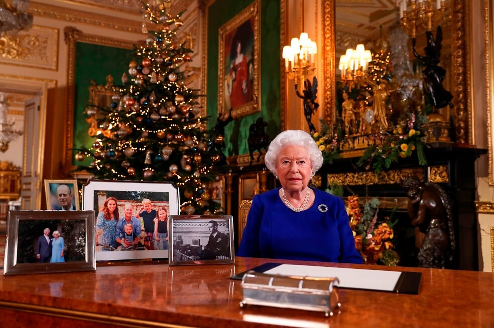 Reina Isabel II insta a avanzar hacia la reconciliación tras un 2019 accidentado