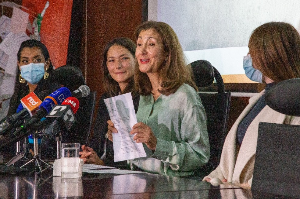 Ingrid Betancourt y su candidatura: “No puedo decir que no lo estoy considerando”