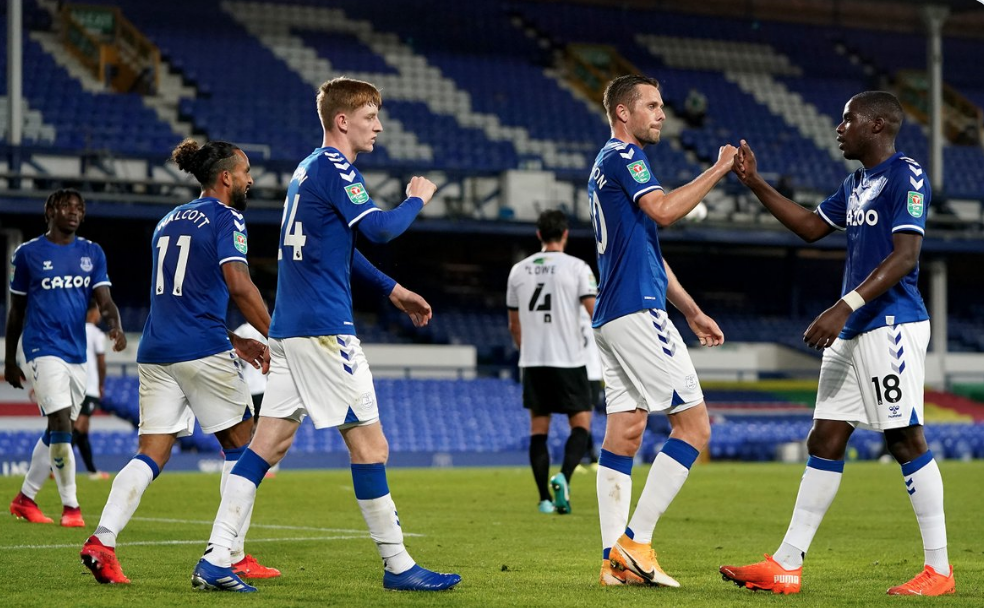 Everton, sin James, eliminó al equipo de David Beckham en la Copa de la Liga