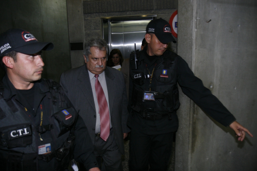 “No tuve precisión sobre vínculo de guerrillas con miembros de la UP”: Rito Alejo del Río