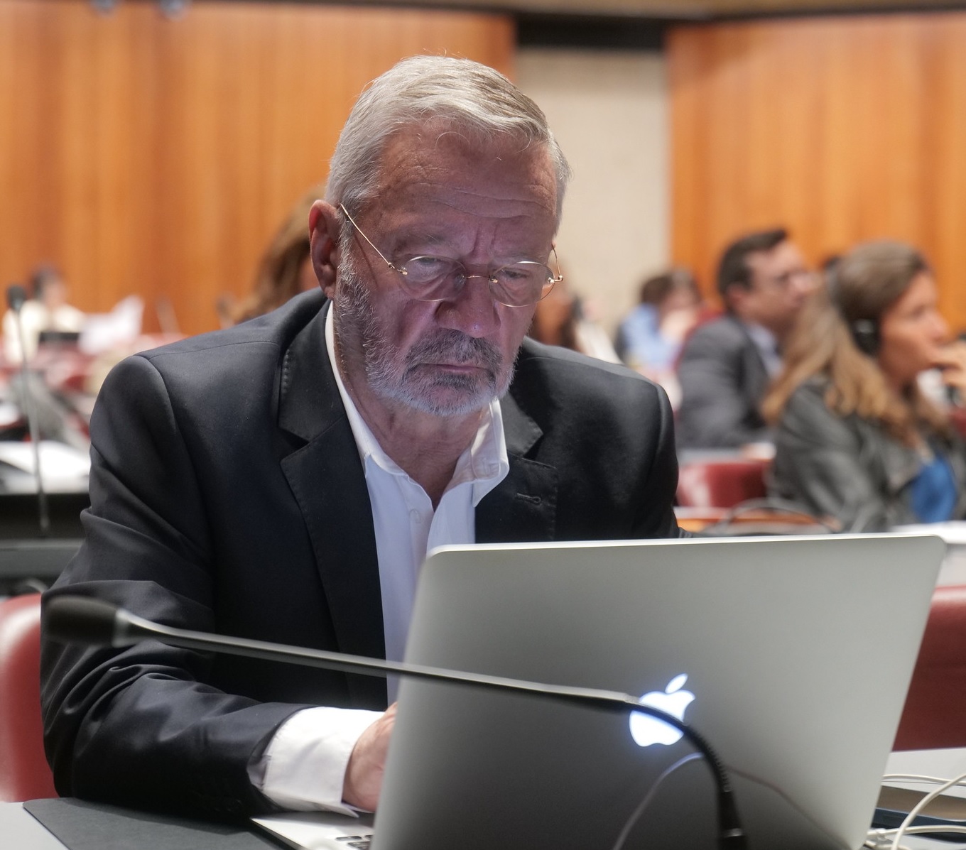 Habla el director del Invima que eligió Petro, pero que nunca se pudo posesionar