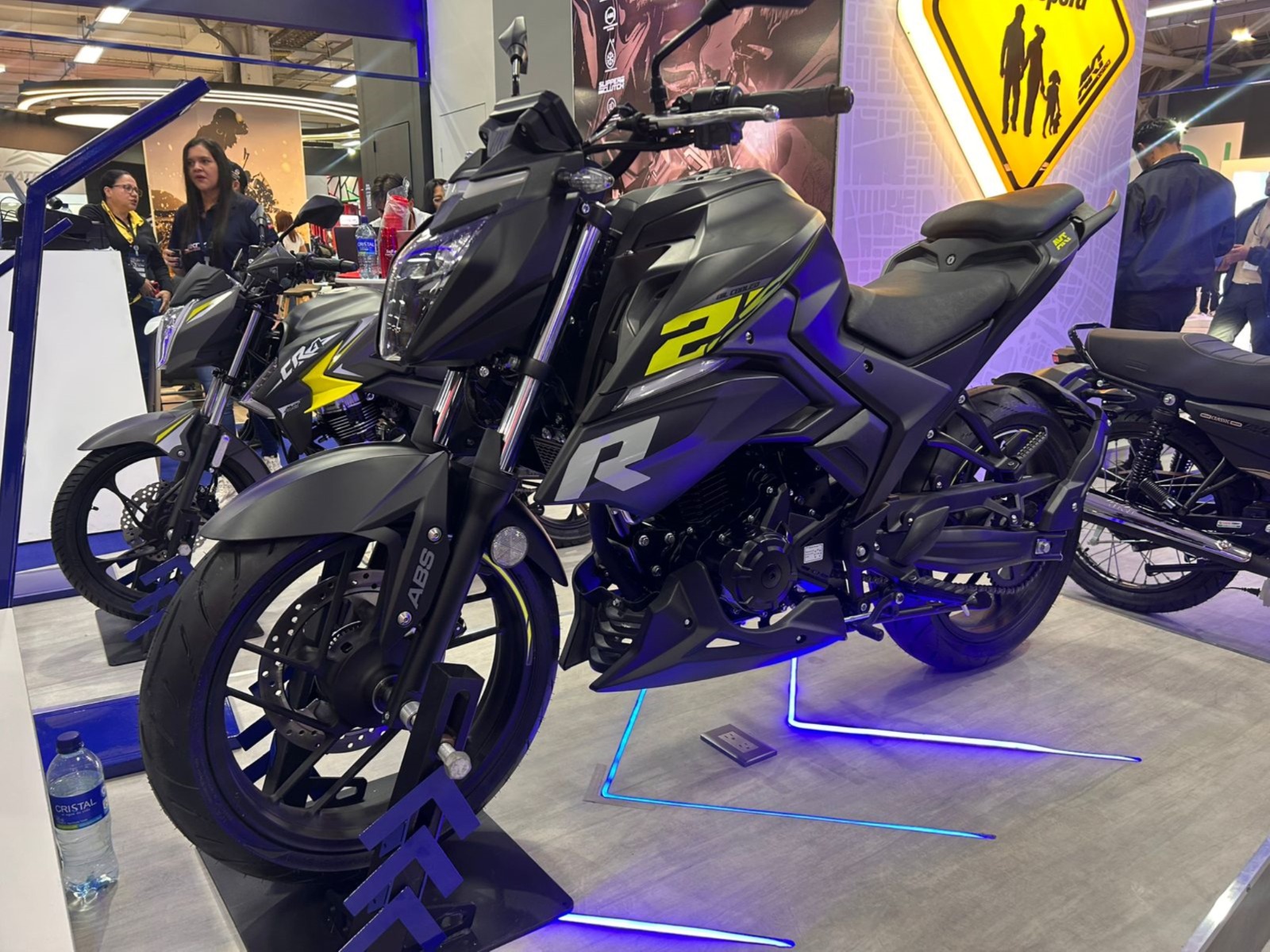 AKT presentó la nueva 250R: precio y principales características