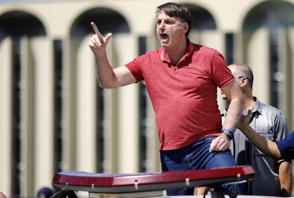 Opinión: Bolsonaro está solo, por Fernando Vallejo