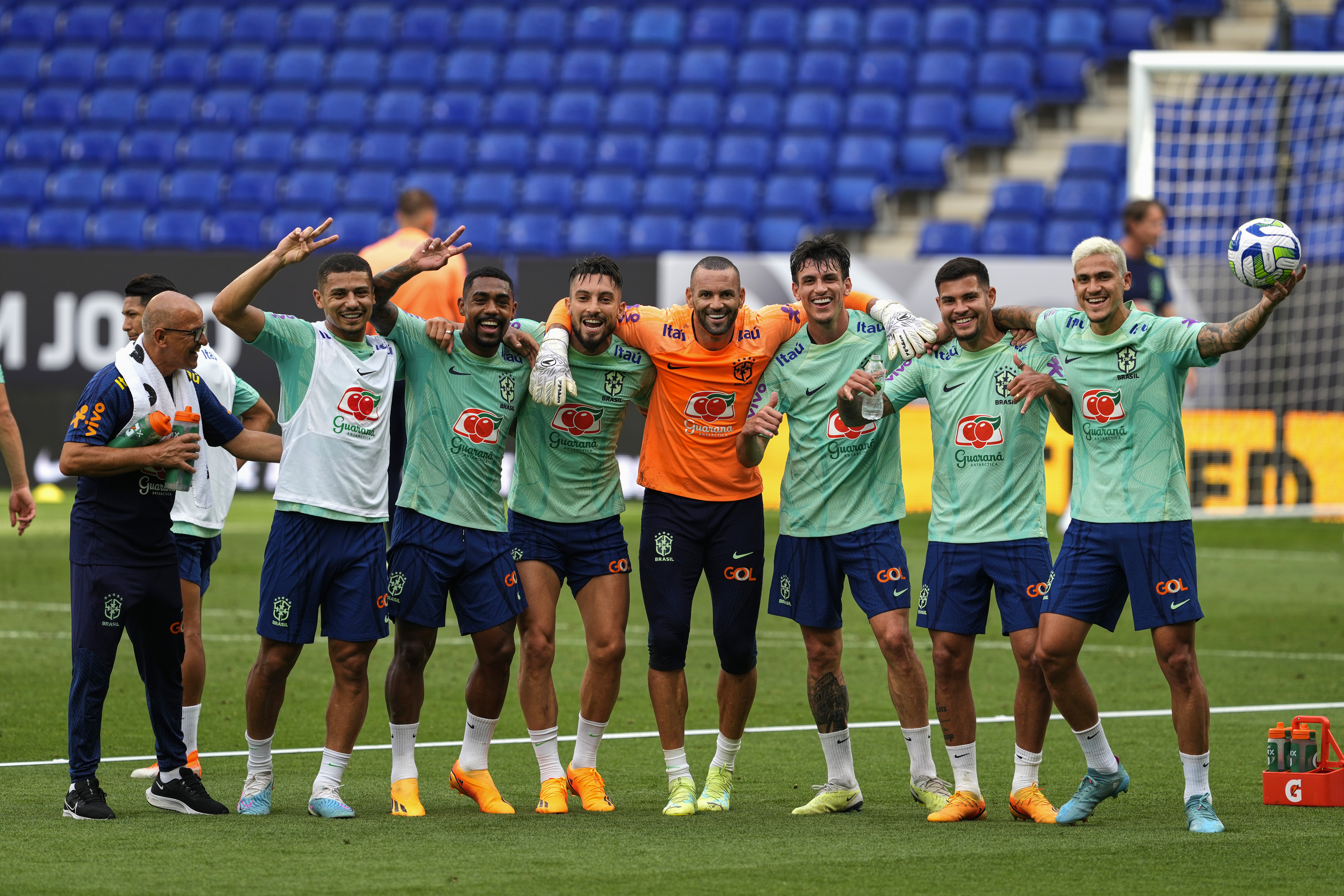 “El partido contra Colombia será difícil”: Bruno Guimarães, mediocampista de Brasil