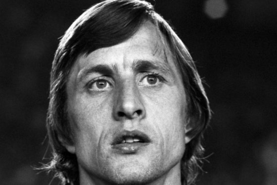 Cruyff: «El fútbol es cometer errores y no frustrarse»