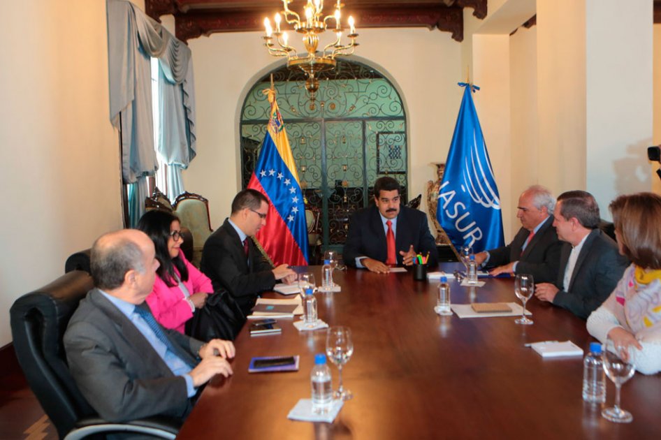 Oposición venezolana reitera a Unasur que habrá diálogo con Maduro si libera a presos políticos