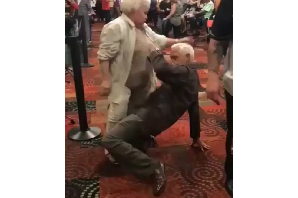 Video de ancianos bailando reggaetón causa sensación en redes