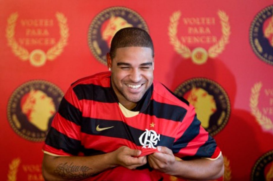 Flamengo cierra las puertas a Adriano