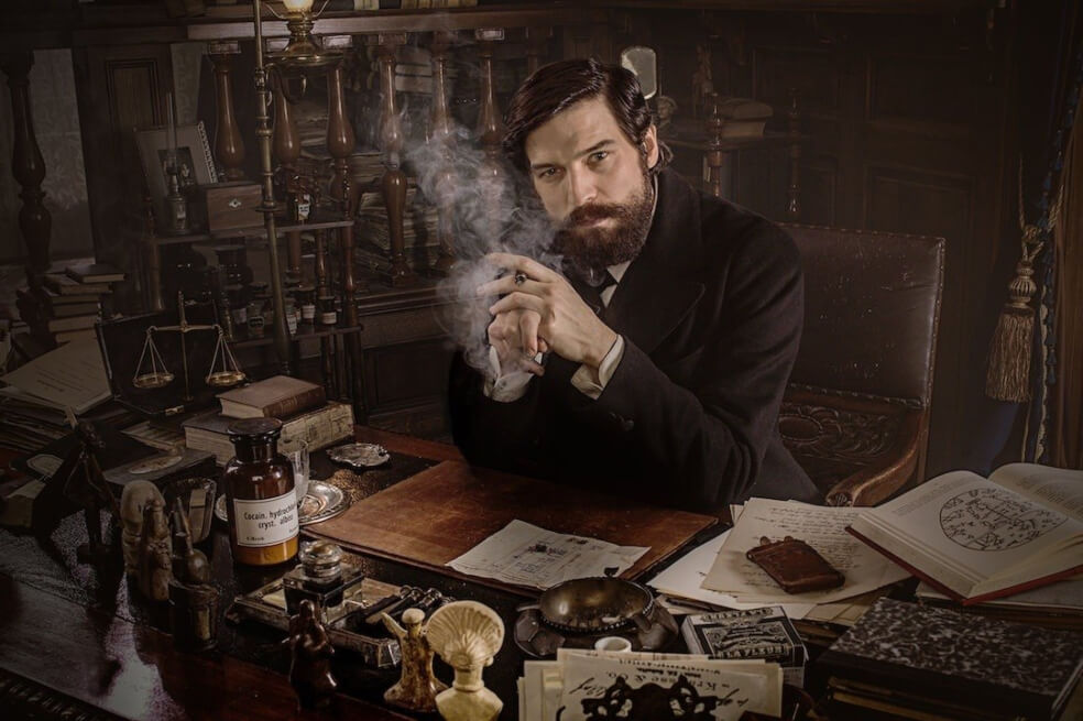 ¿Qué es realidad y ficción en "Freud"? Las claves de la serie austriaca que arrasa en Netflix