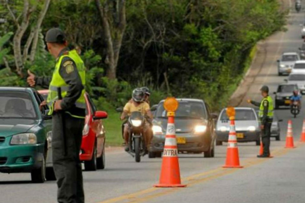 Conozca las restricciones y horarios en carretera, si piensa viajar en este “puente de reyes”