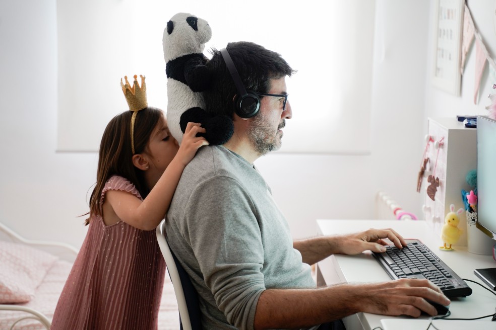 ¿Trabajo en casa? Consejos para prevenir y combatir la fatiga mental