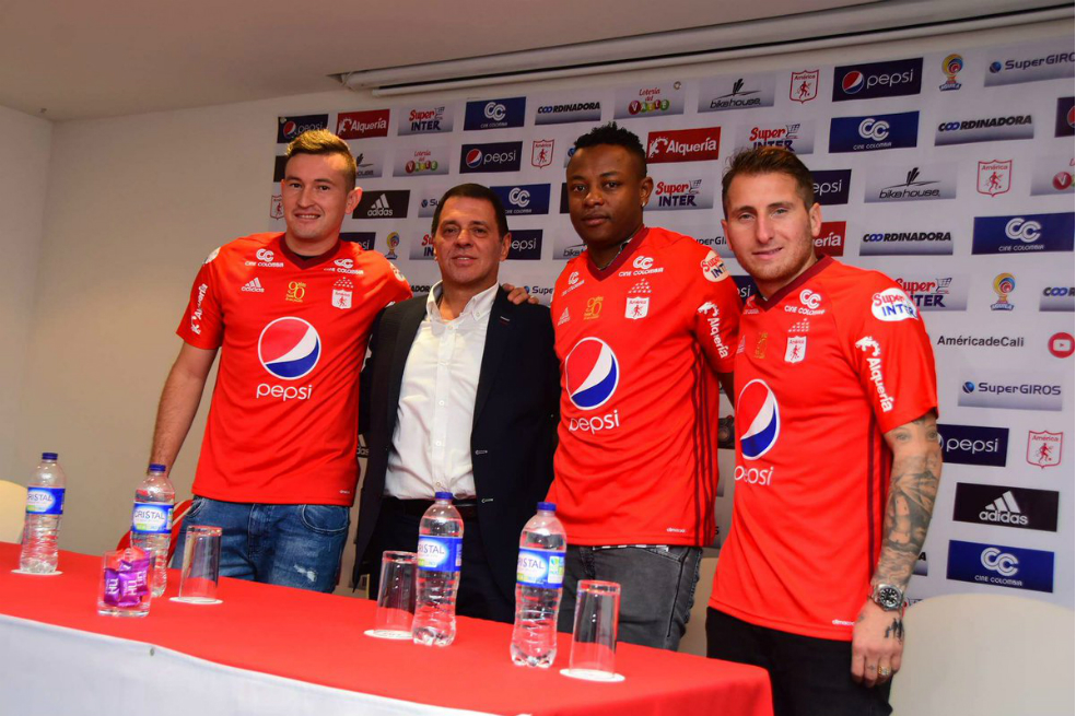 Bottinelli y «Queso» Fernández, entre los refuerzos de América para salvar la categoría y pelear el título