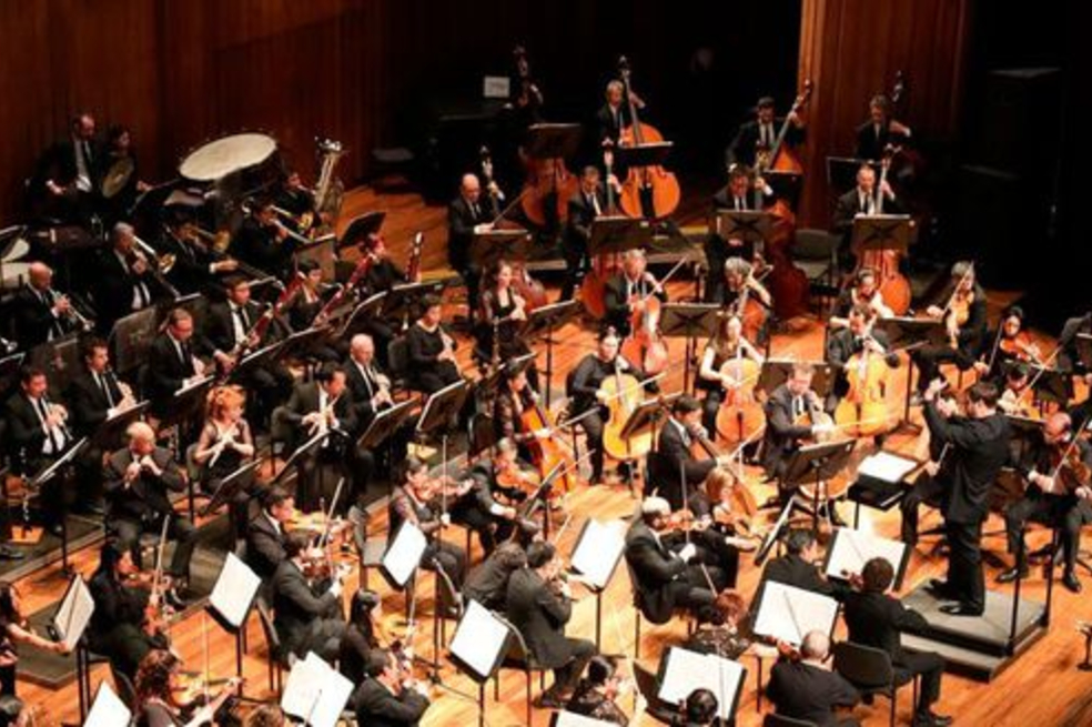 La Orquesta Filarmónica de Bogotá en Transmilenio