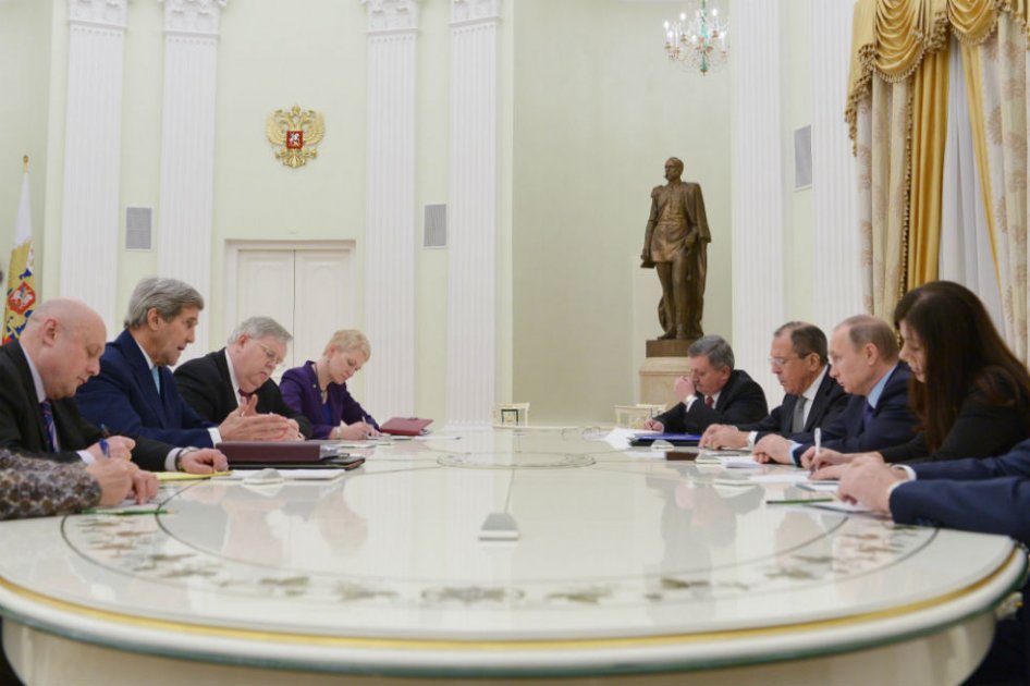 Se inicia encuentro entre Vladimir Putin y John Kerry en Moscú