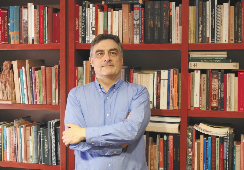 “Volvimos a los indígenas objetos de museo”: Carl Henrik Langebaek