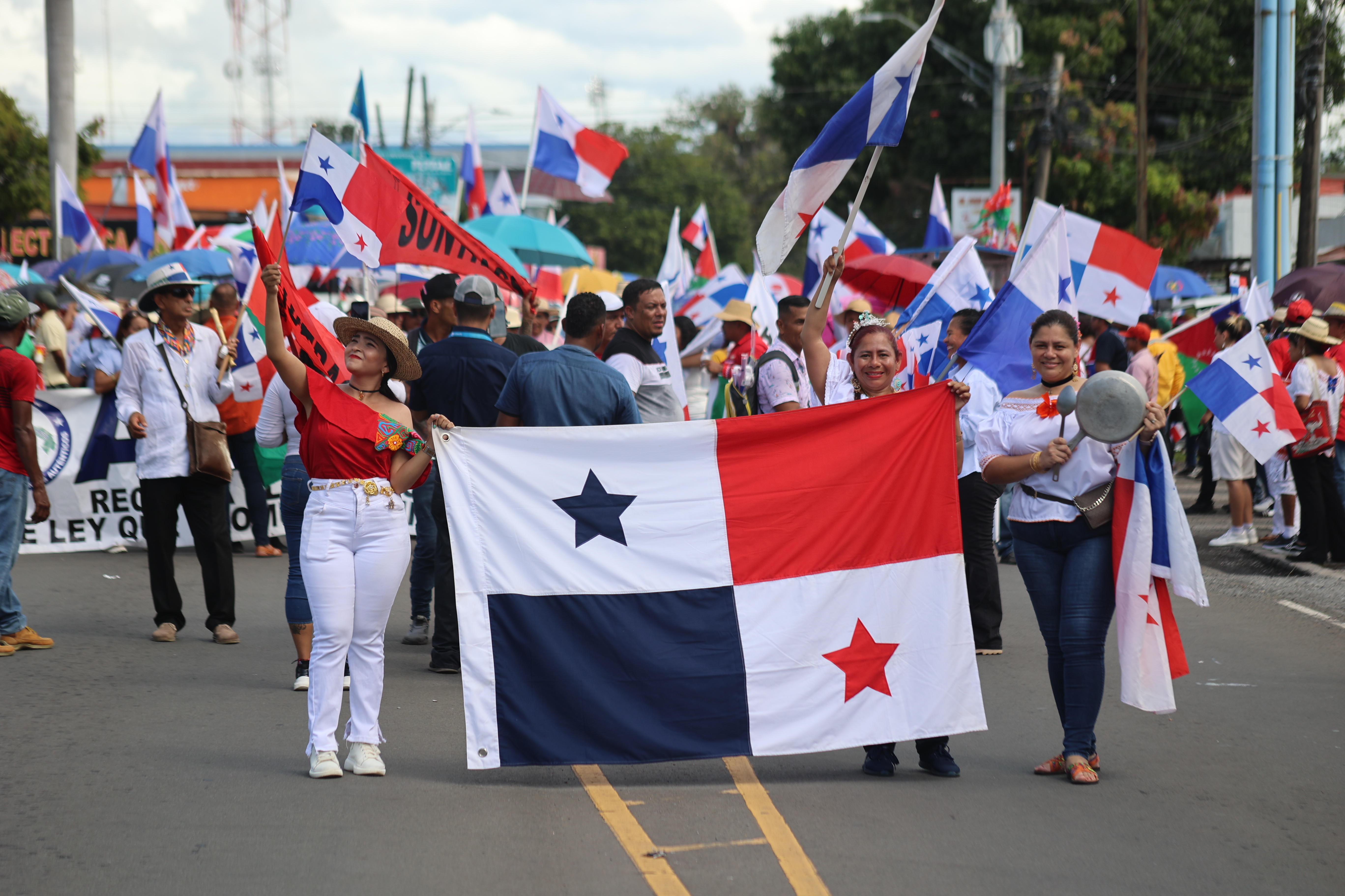 Corte Suprema declara “inconstitucional” contrato minero, foco de crisis en Panamá