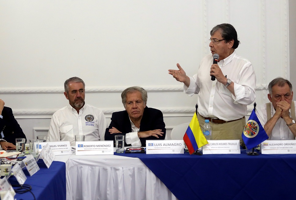Canciller colombiano inició gira por Europa para abordar crisis migratoria venezolana