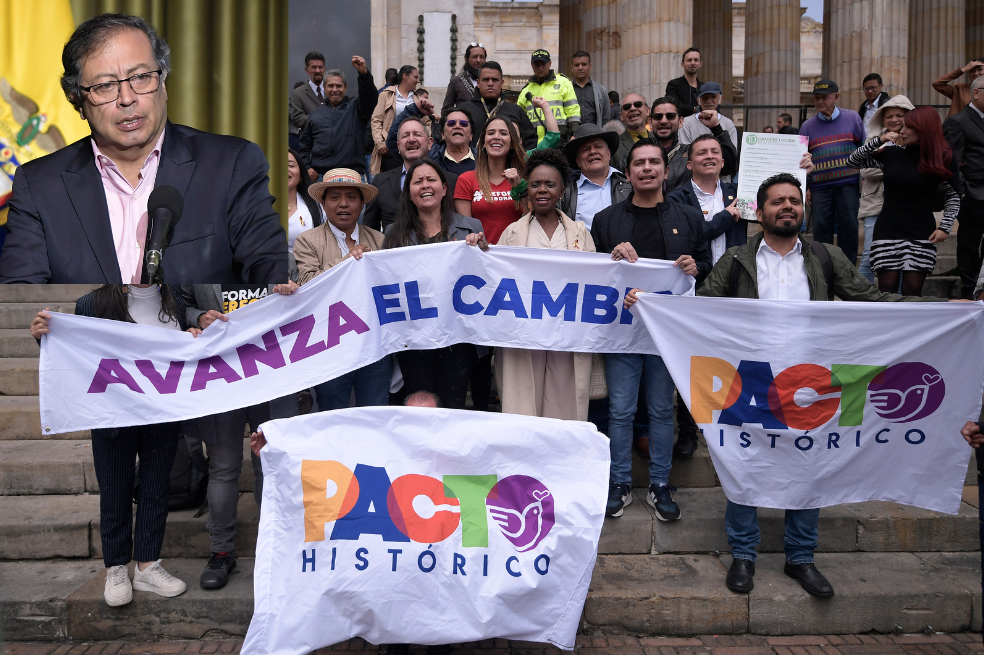 “Es el momento”: el Pacto reacciona a la idea de Petro de un congreso progresista
