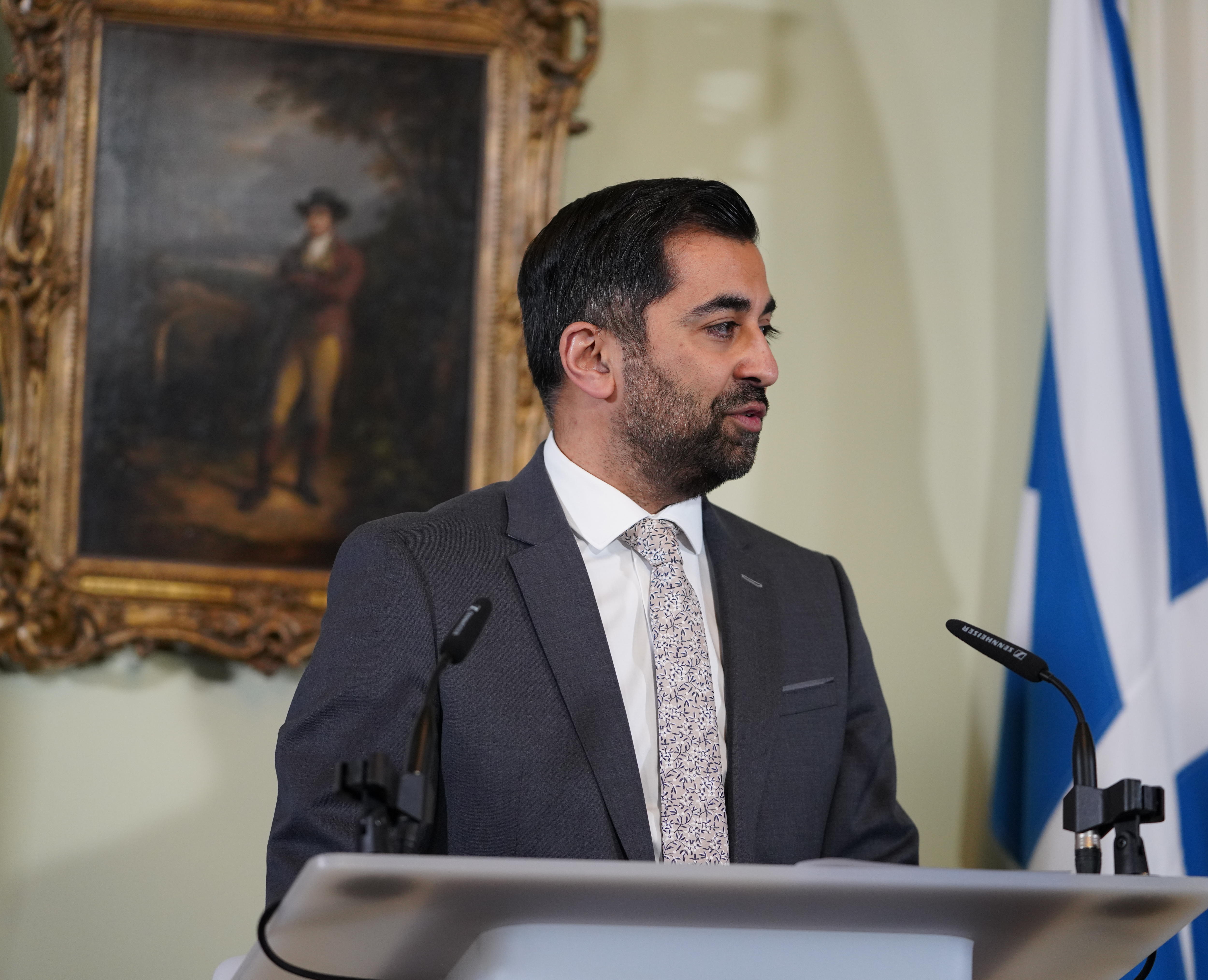 ¿Qué pasará en Escocia? Las dudas sobre el futuro próximo tras renuncia de Yousaf