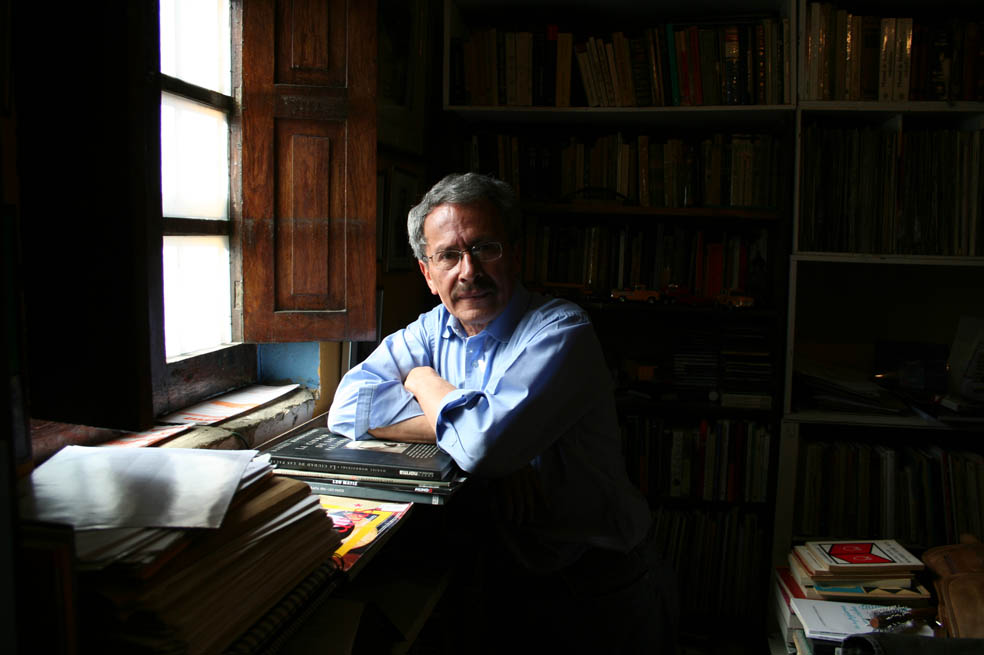 Un poeta en busca de poetas