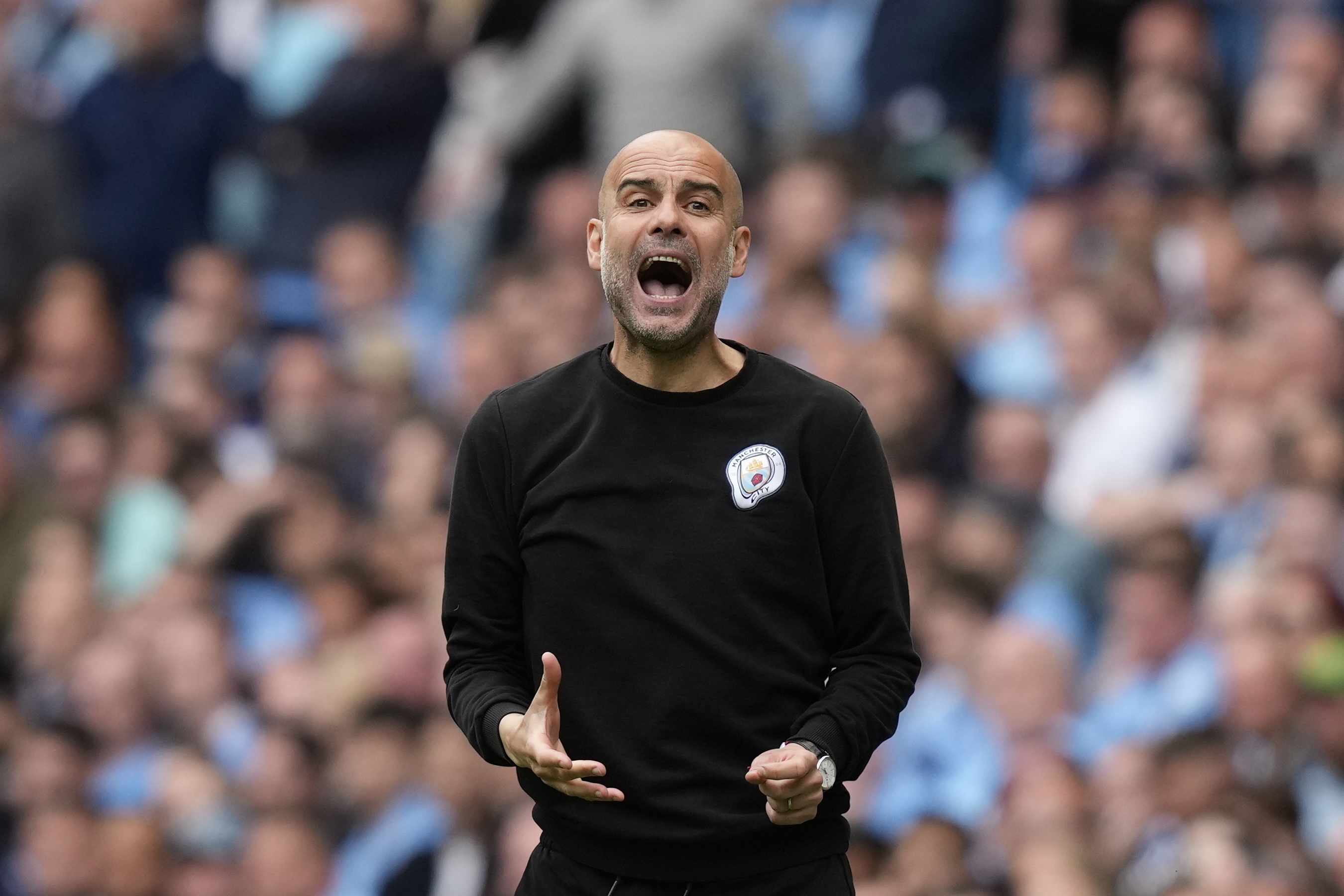 Manchester (United Kingdom), 22/05/2022.- Manchester City's manager Pep Guardiola reacts during the English Premier League soccer match between Manchester City and Aston Villa in Manchester, Britain, 22 May 2022. (Reino Unido) EFE/EPA/ANDREW YATES EDITORIAL USE ONLY. No use with unauthorized audio, video, data, fixture lists, club/league logos or 'live' services. Online in-match use limited to 120 images, no video emulation. No use in betting, games or single club/league/player publications
