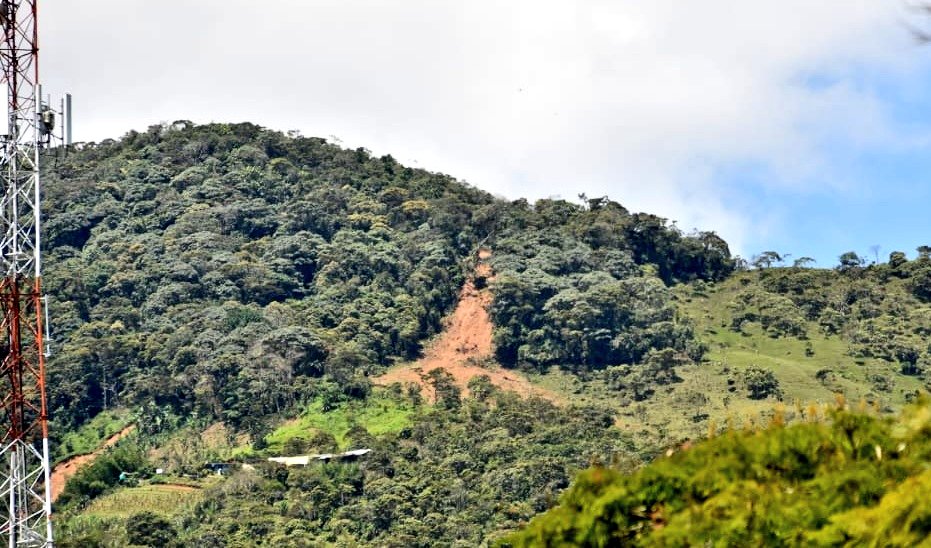 Una persona muerta y tres heridas tras deslizamiento en Cocorná (Antioquia)