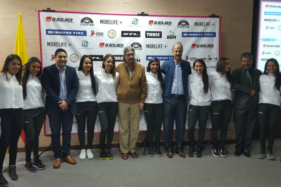 Presentado nuevo equipo de ciclismo femenino Evolución FEM