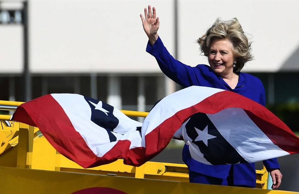 ¿Por qué, si Clinton es tan buena, no le toma más ventaja a Trump?