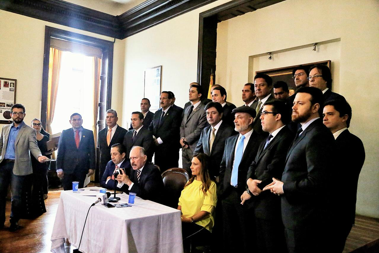 Cambio Radical y la U radicaron su propio proyecto anticorrupción