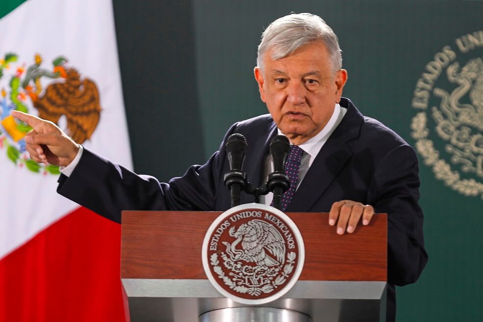 López Obrador se reúne con familias mormonas víctimas de masacre