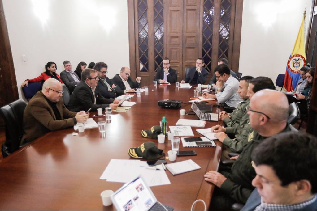 El gran pacto nacional en contra de la violencia en la política que propone la FARC