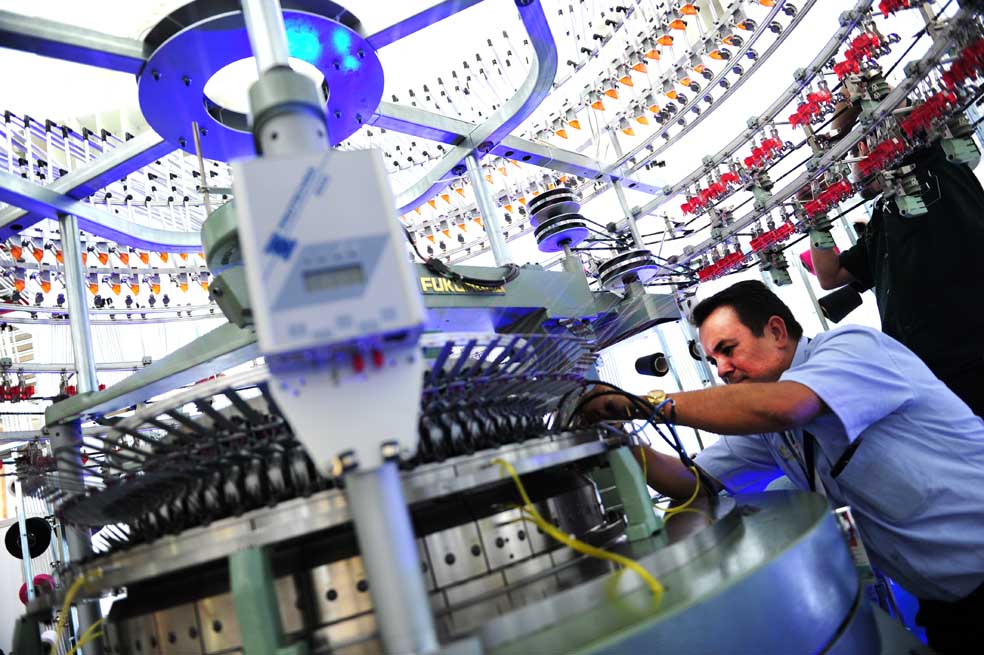 Ecuador ya está cobrando el arancel a textileros colombianos
