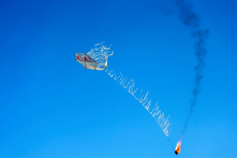 Cometas: los «aviones de guerra» de los palestinos para protestar contra Israel