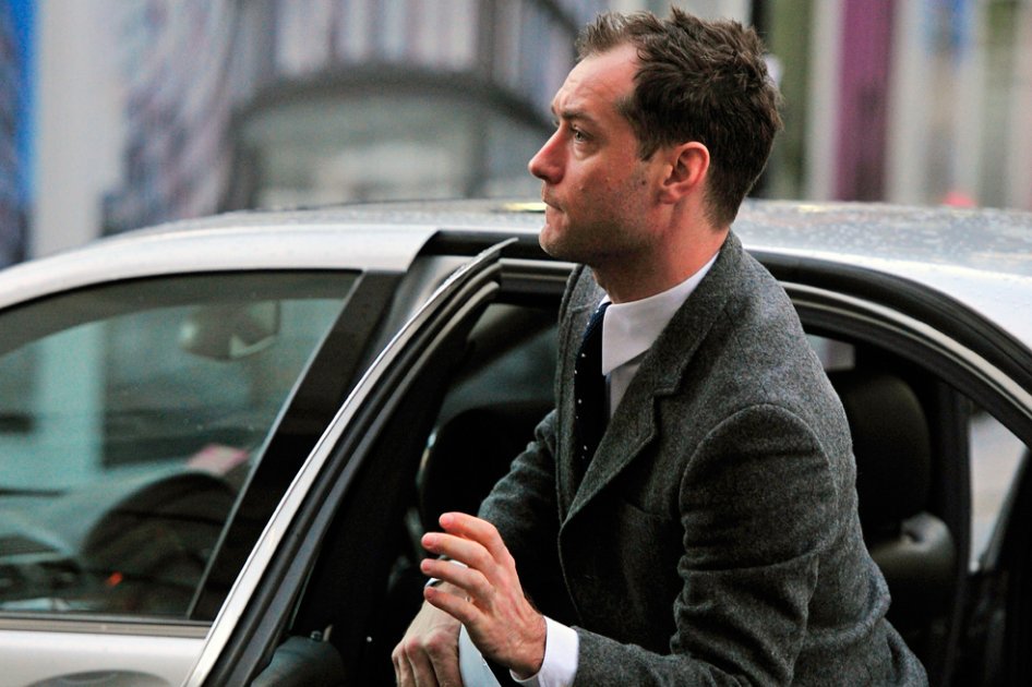 Jude Law, traicionado por un familiar cercano