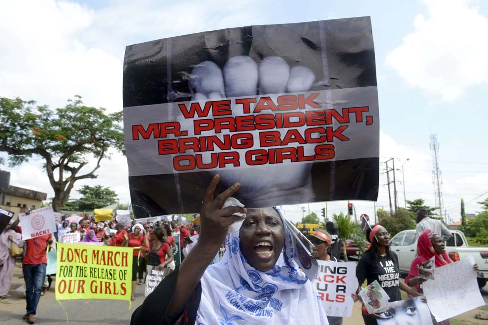 Al menos 8 muertos y 150 personas secuestradas en un ataque en Nigeria