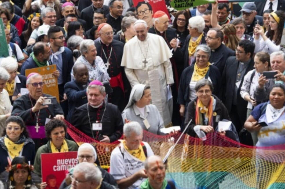 Vaticano propone reforestar 50 hectáreas amazónicas para mitigar emisiones del Sínodo