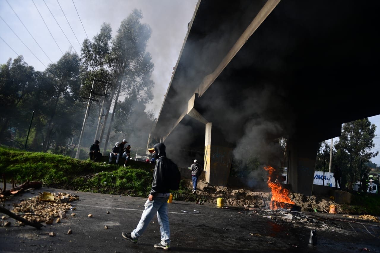 Las vías cerradas este jueves en Cundinamarca que impiden entrar a Bogotá