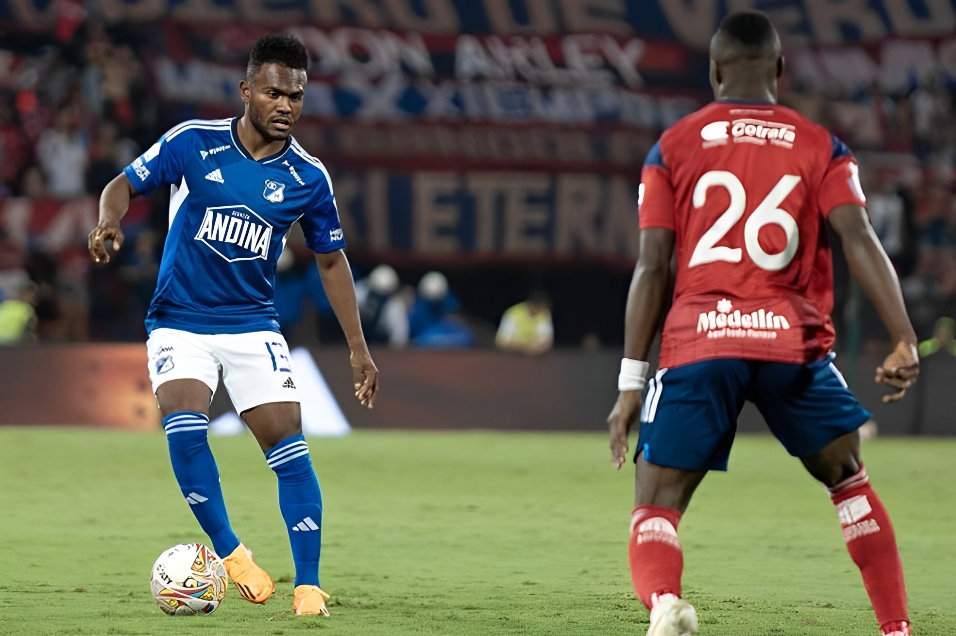Millonarios, a pesar de la adversidad, sacó un valioso empate en su visita al Medellín