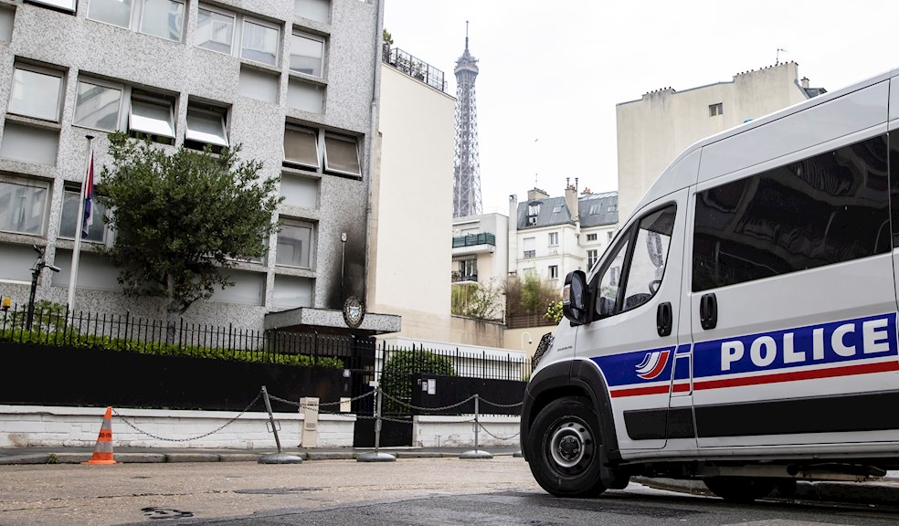 Atacan con molotovs la embajada de Cuba en Francia