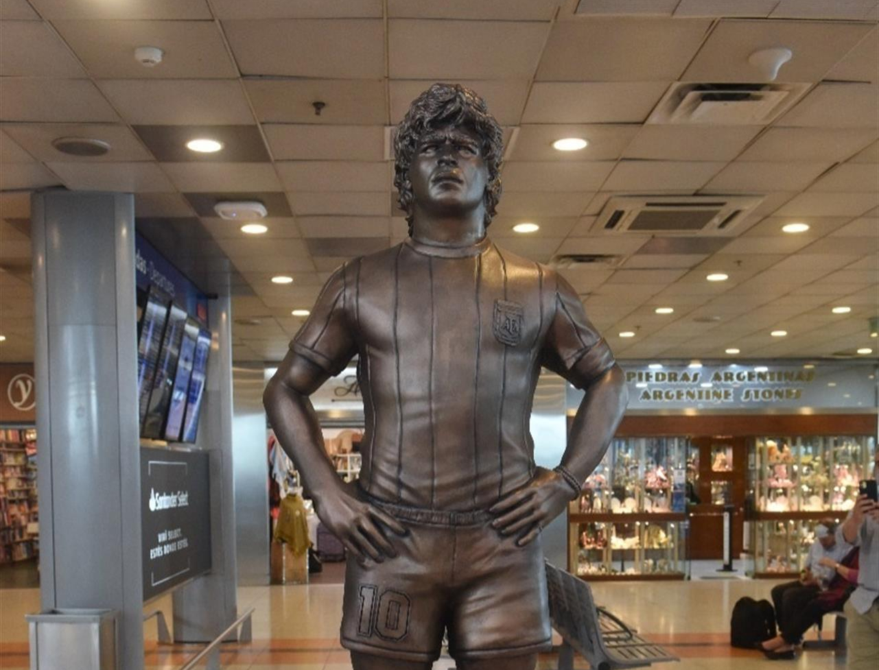 Estatua Maradona