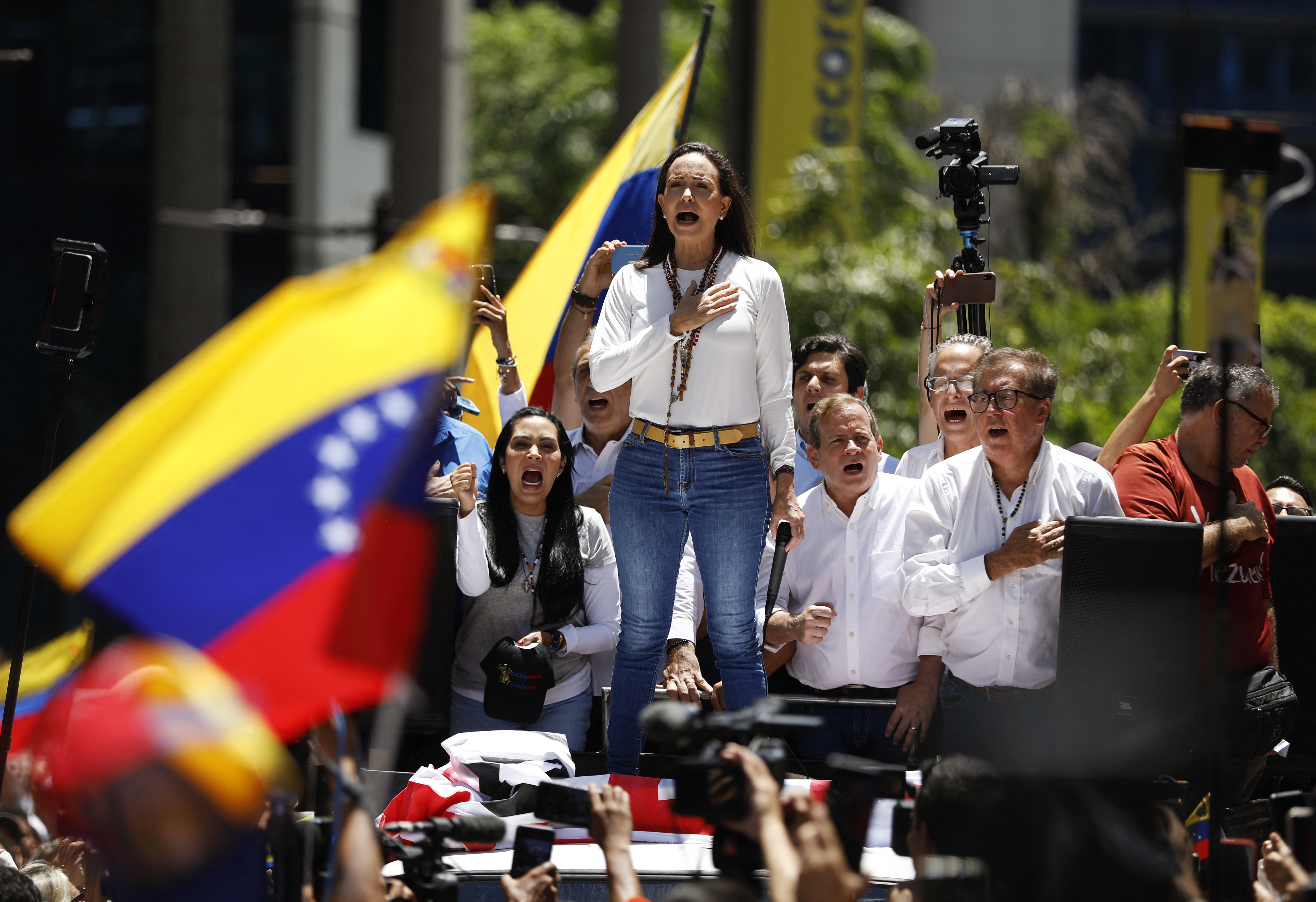 María Corina Machado convoca a una gran movilización en Venezuela el 9 de enero