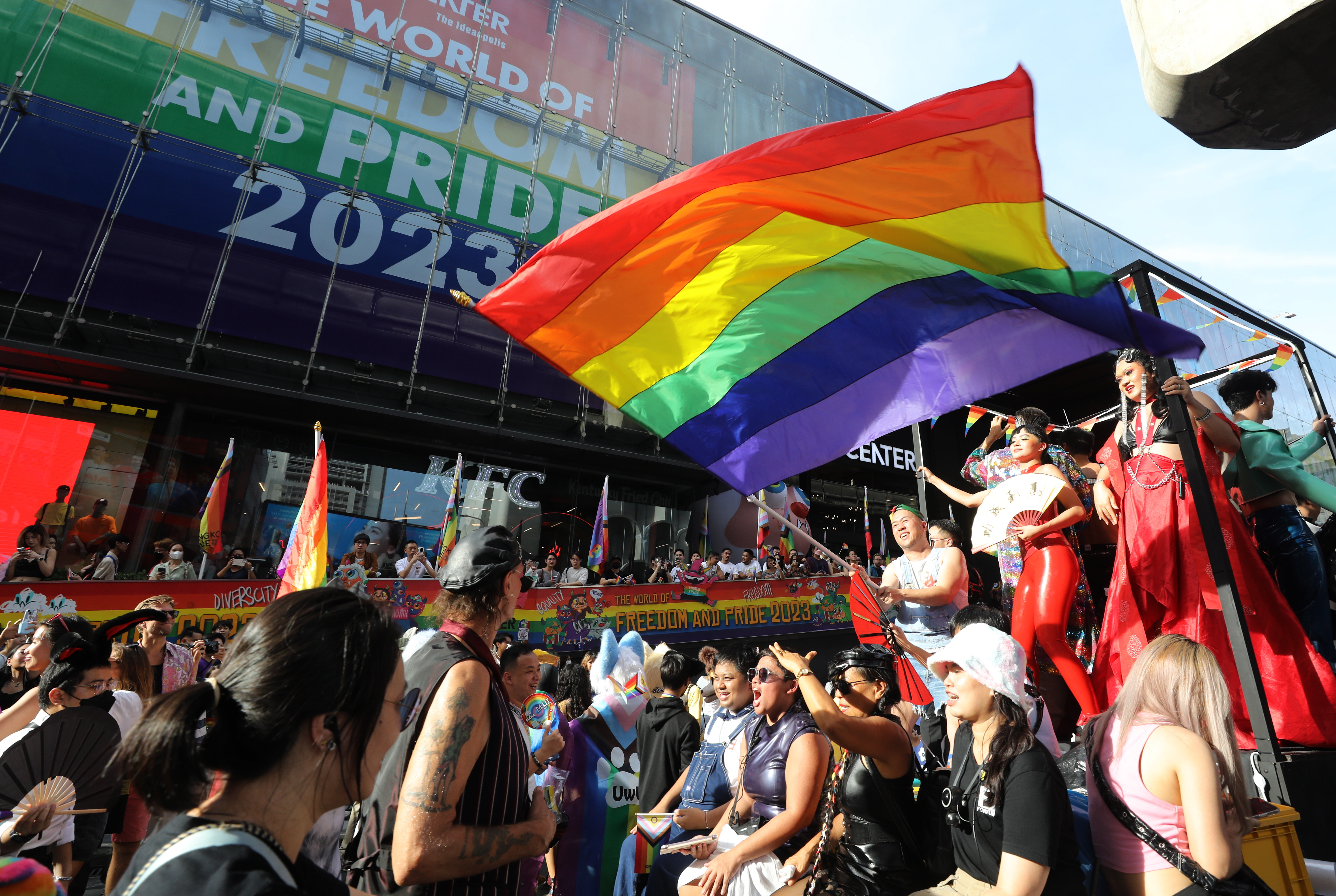 Diez producciones LGBTIQ+ que puedes ver en Netflix