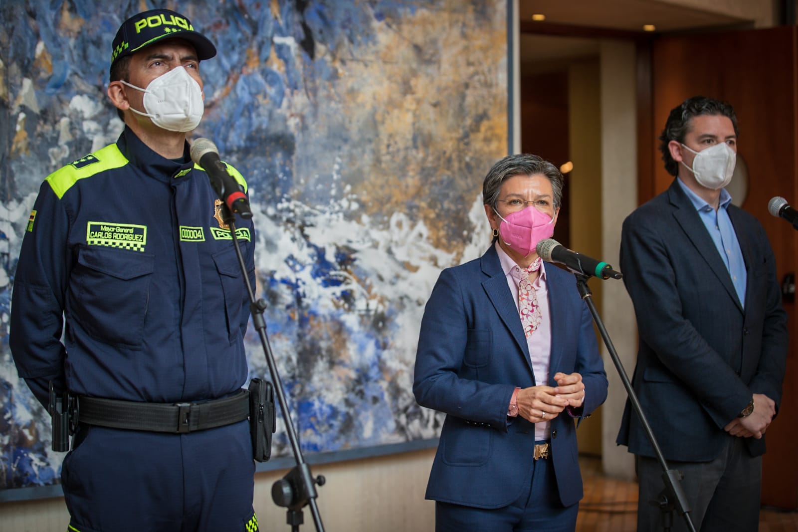 Los reclamos a Claudia López por agudizar la xenofobia en Bogotá