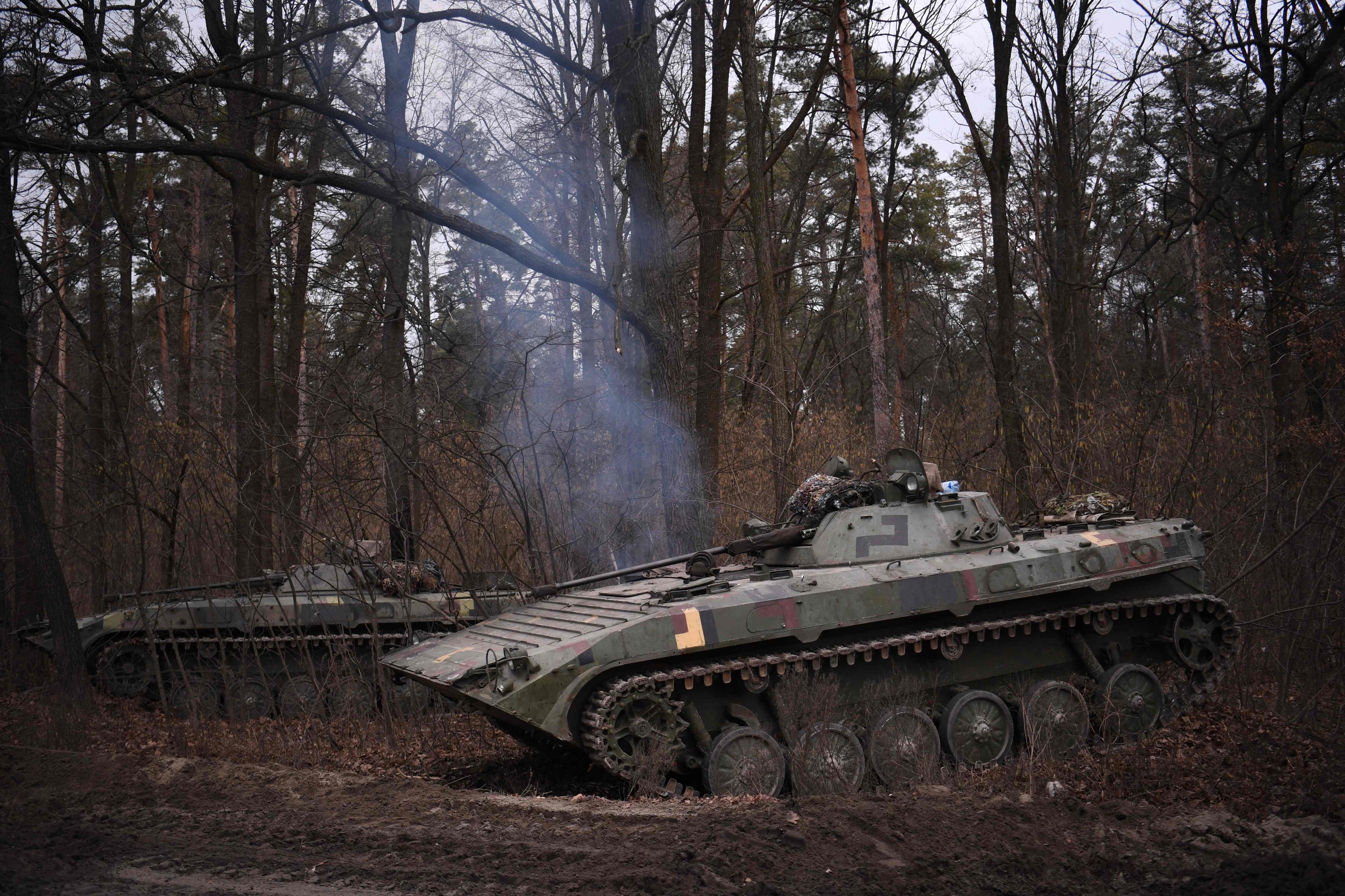 Rusia dijo el jueves que sus militares lograron sus objetivos en el primer día de la invasión de Ucrania, pese a las advertencias de duras sanciones de los países occidentales.