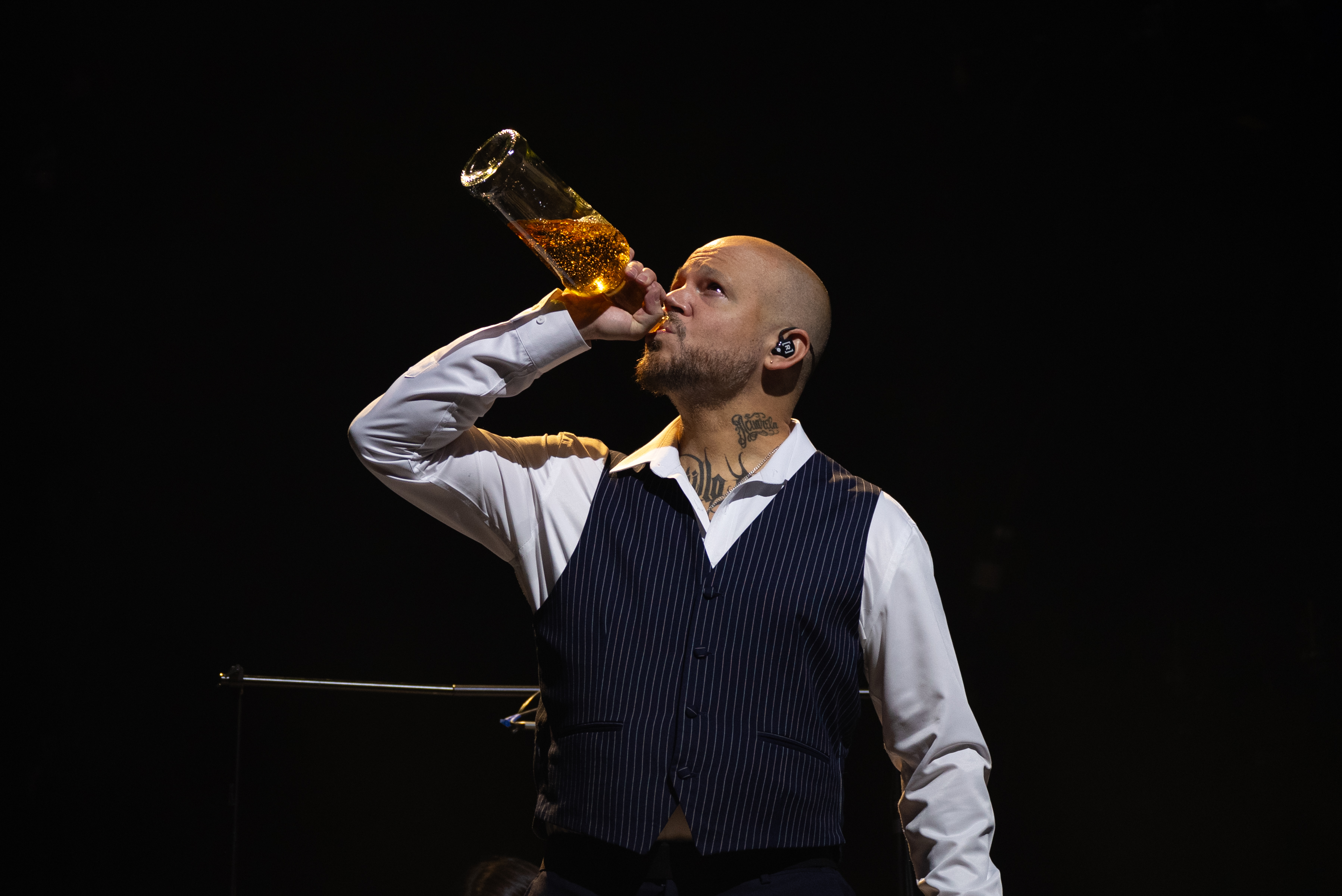 El nombre escogido para esta gira es el mismo con el que el cantante tituló su más reciente álbum para el que colaboró con distintos artistas latinoamericanos.