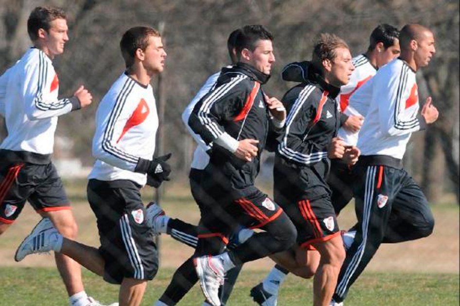 Con el regreso de River Plate a ‘Primera’ se inicia el fútbol argentino