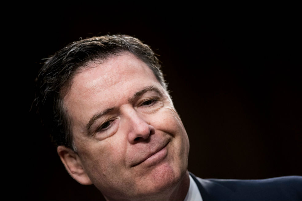 Exdirector del FBI acusa a Trump de dirigir una mafia